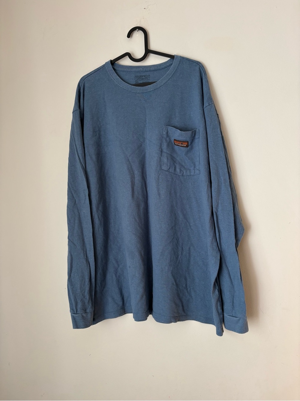 Patagonia Long Sleeve Pocket Tee in Dusty Blue XXL